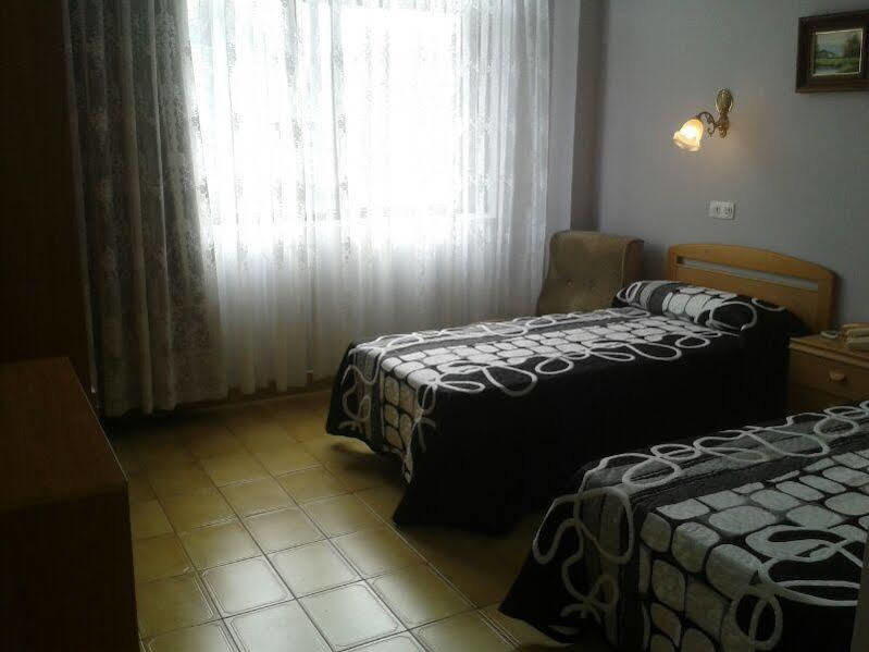 Hotel Los Nogales Noja Exteriör bild